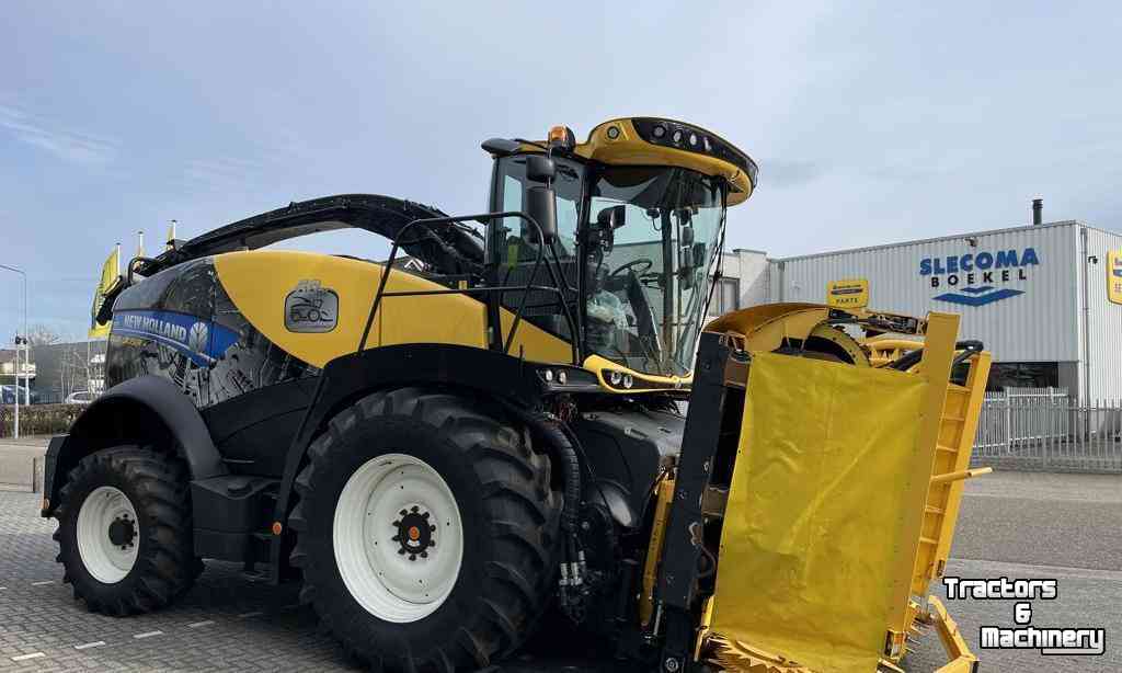 Forage-harvester New Holland FR550