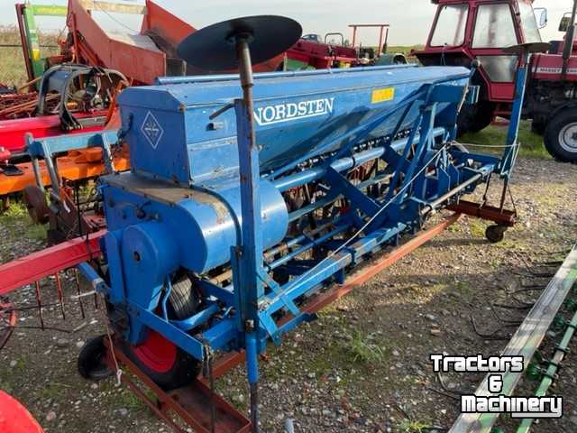 Seed drill Nordsten Lift-O-Matic