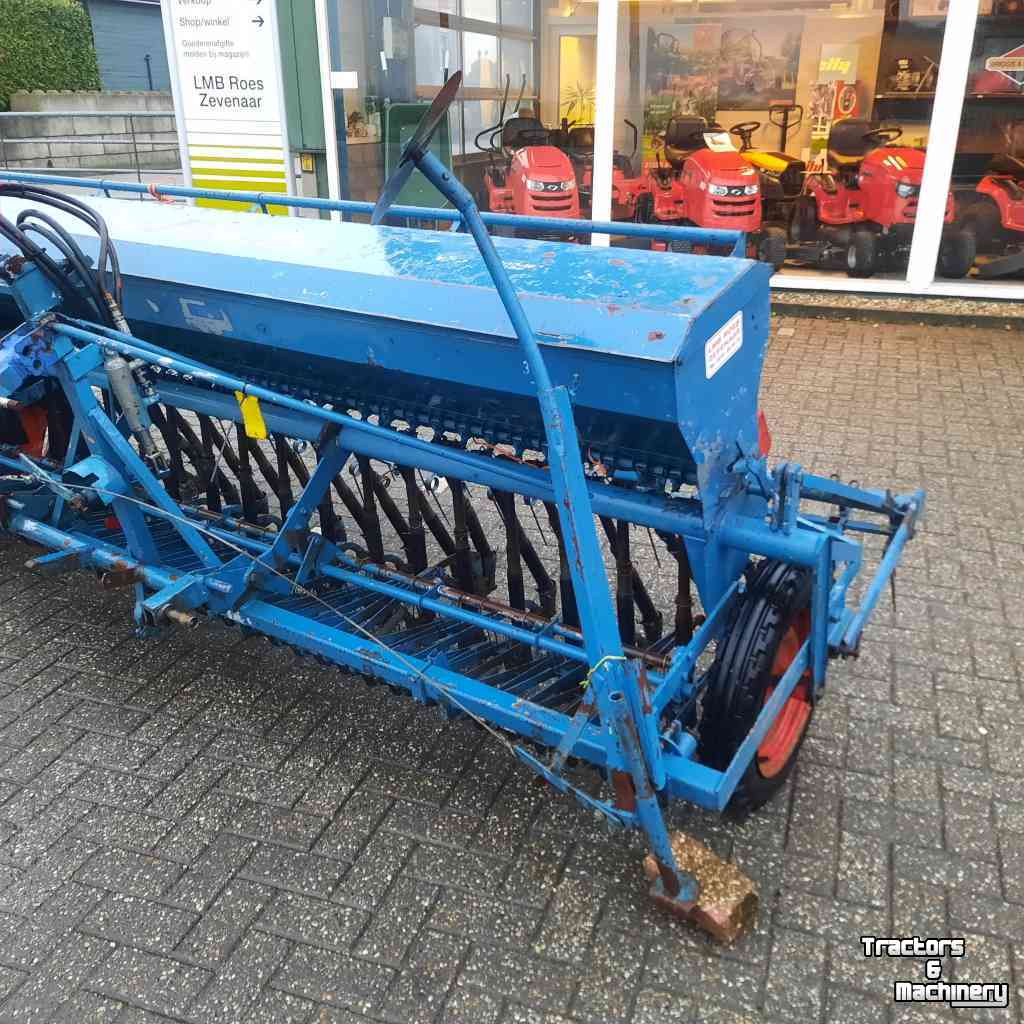 Seed drill Nordsten 33 pijpen zaaimachine