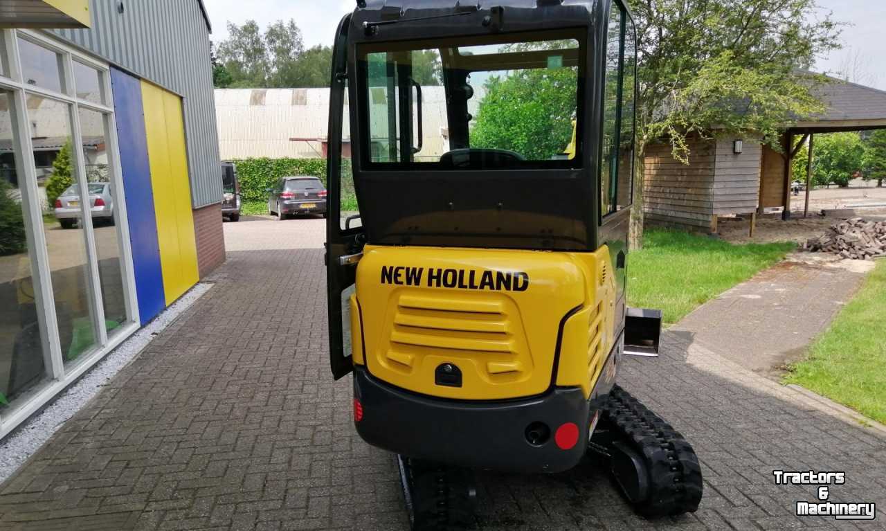 Mini-Excavator New Holland E19C