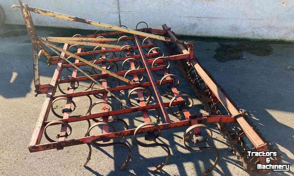 Cultivator  Triltand Cultivator