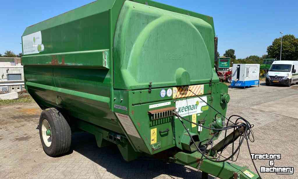 Vertical feed mixer Keenan K160