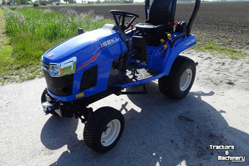 Tractors Iseki TXG24