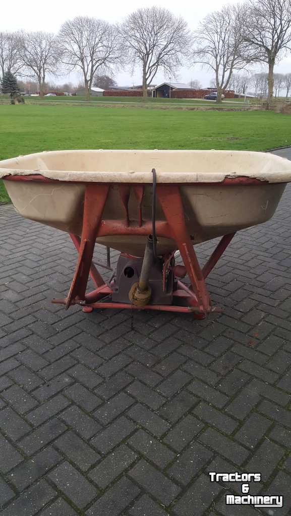 Fertilizer spreader Vicon kunstmeststrooier