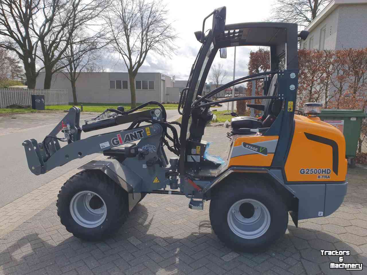 Wheelloader Giant G2500 HD extra