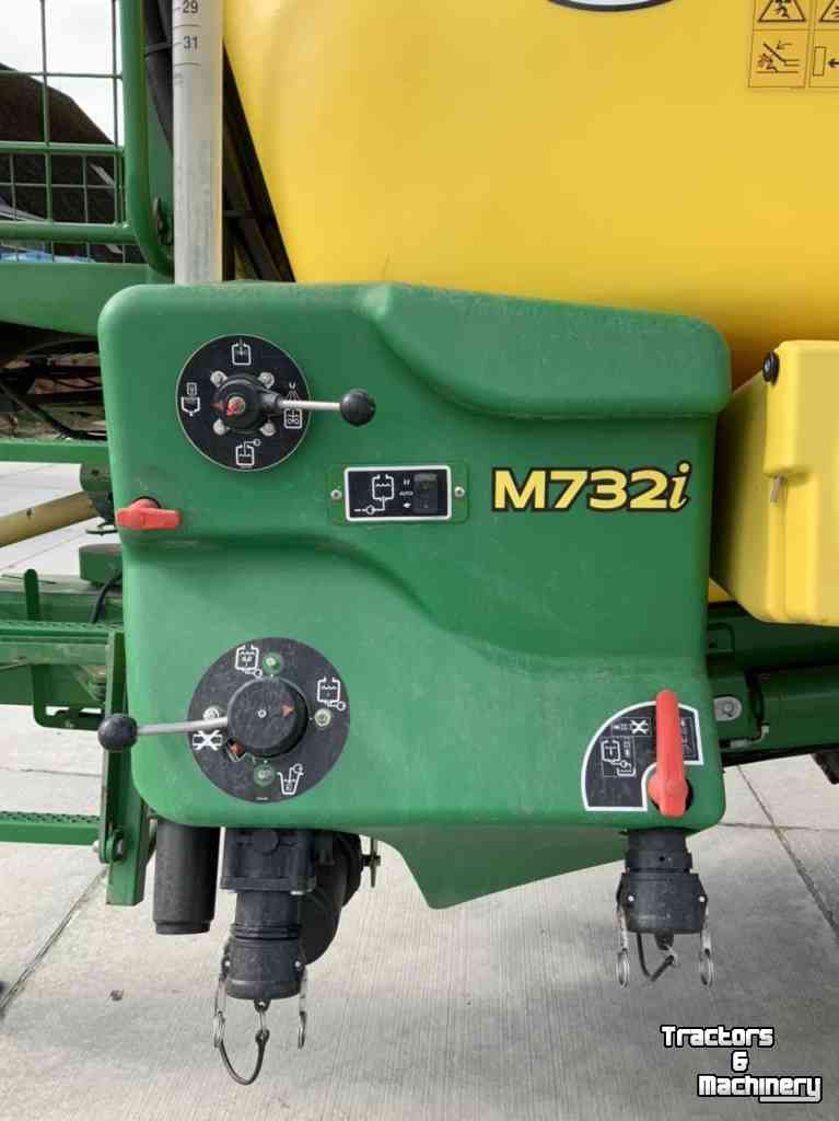 Fieldsprayer pull-type John Deere M732i | 33 meter | Isobus | Autofill en AutoDilute