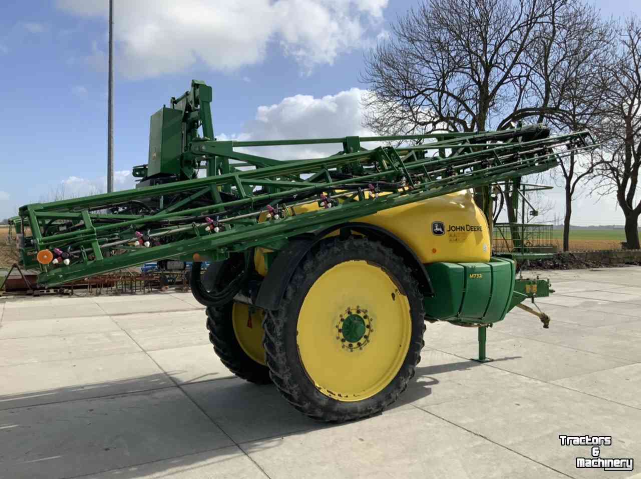 Fieldsprayer pull-type John Deere M732i | 33 meter | Isobus | Autofill en AutoDilute