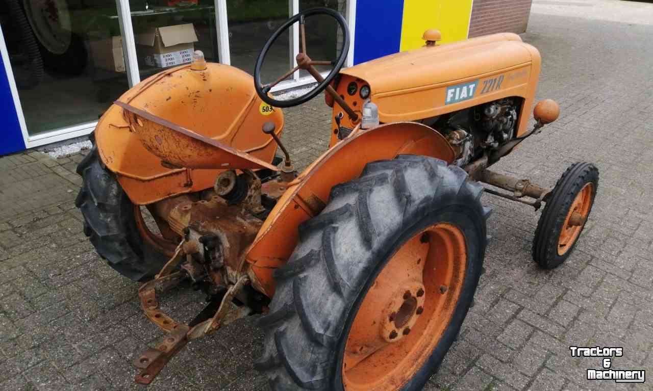 Oldtimers Fiat 221R Frutteto