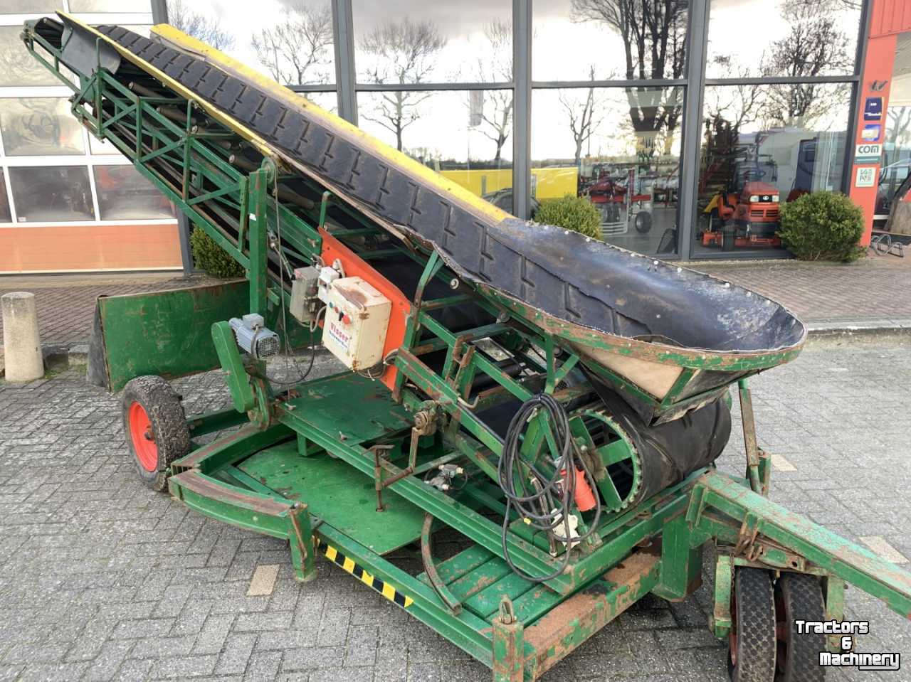 Telescopic storeloader Visser KB, hallenvuller