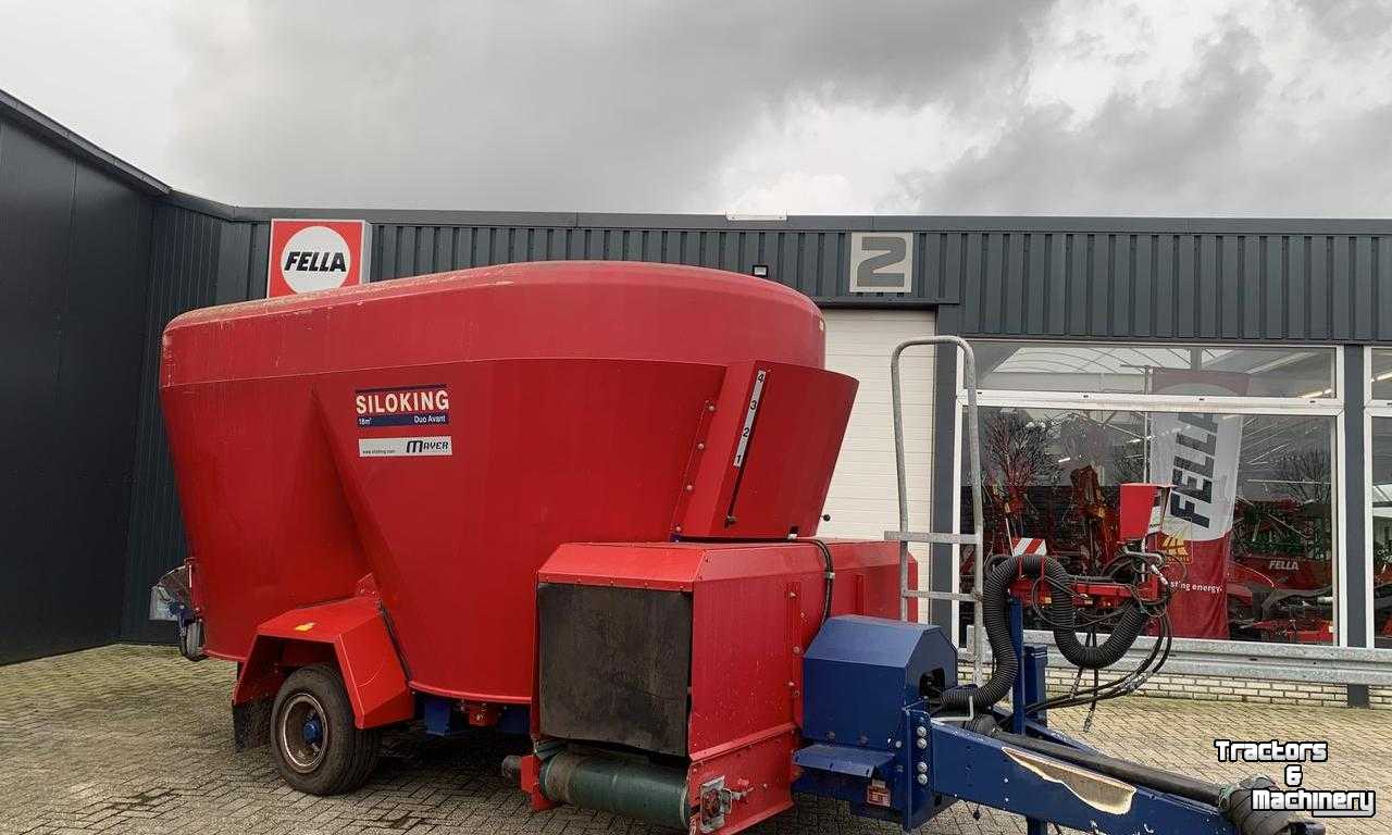 Vertical feed mixer Siloking Duo Avant Verticale Voermengwagen