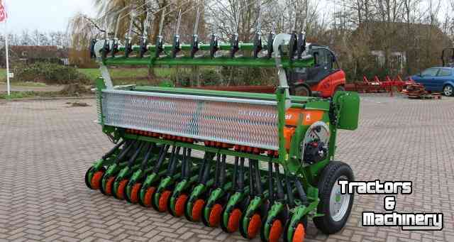 Seed drill Amazone D 9-3000 Special