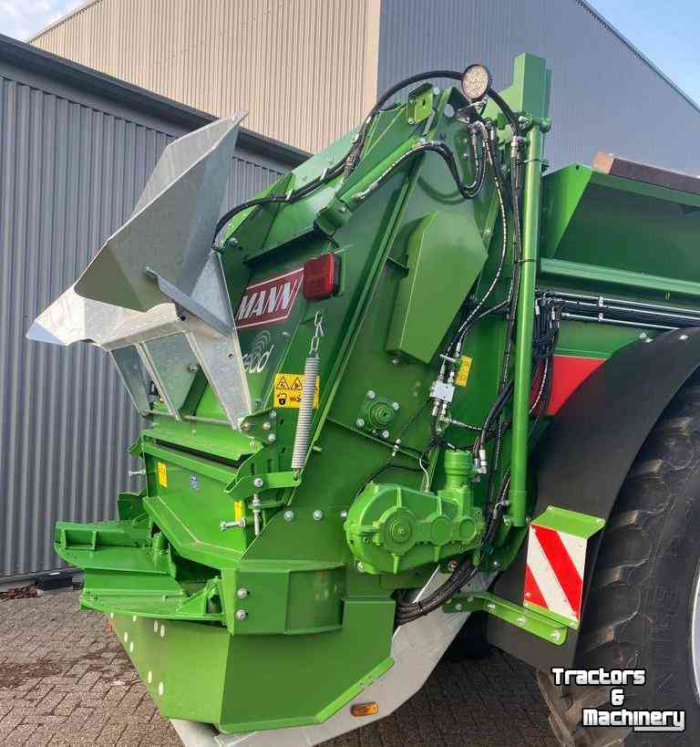 Manure spreader Bergmann TSW 2140 E Universeelstrooier