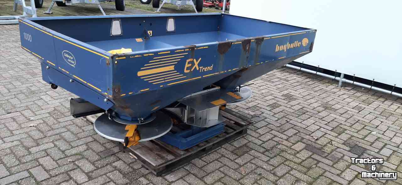 Fertilizer spreader Bogballe EX Trend kunstmeststrooier