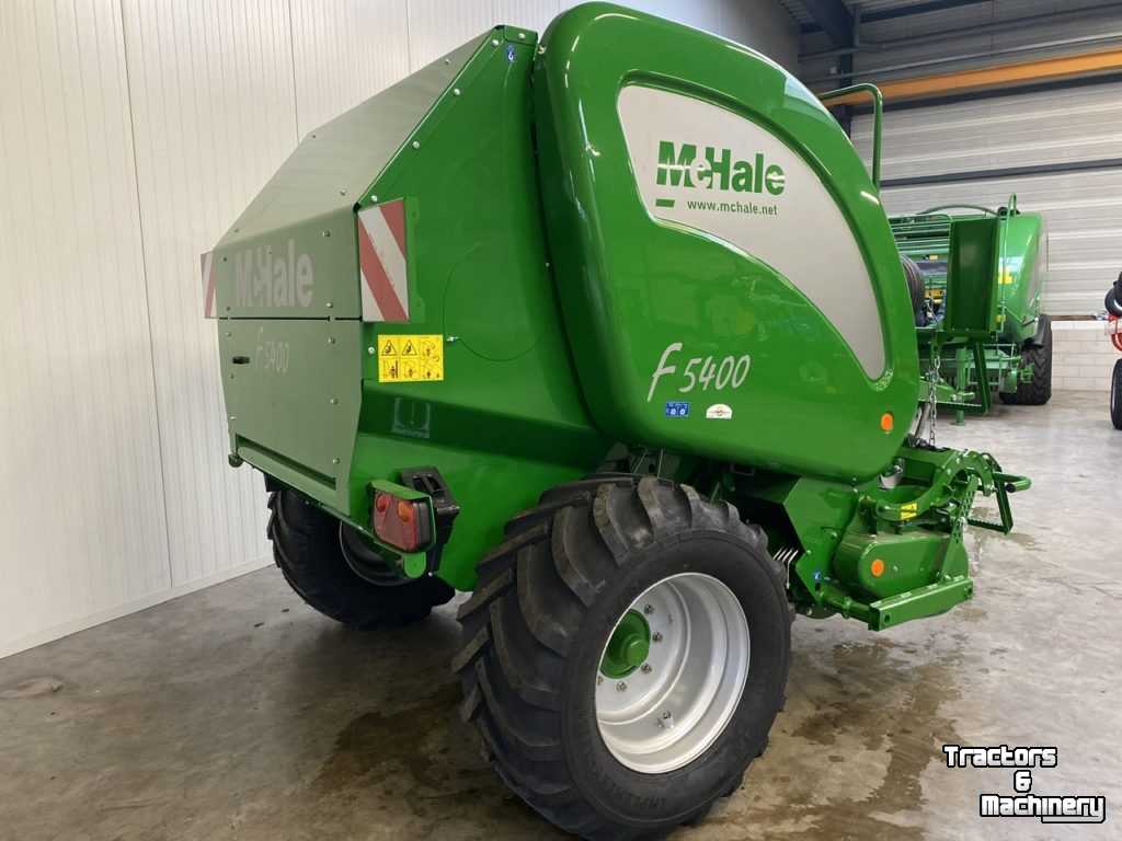 Balers McHale F5400 Bermpers Bermenpers