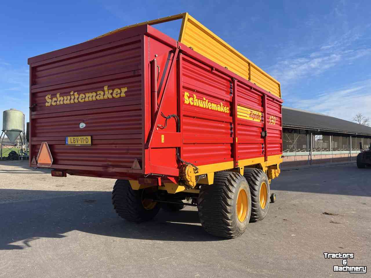 Self-loading wagon Schuitemaker Rapide 130