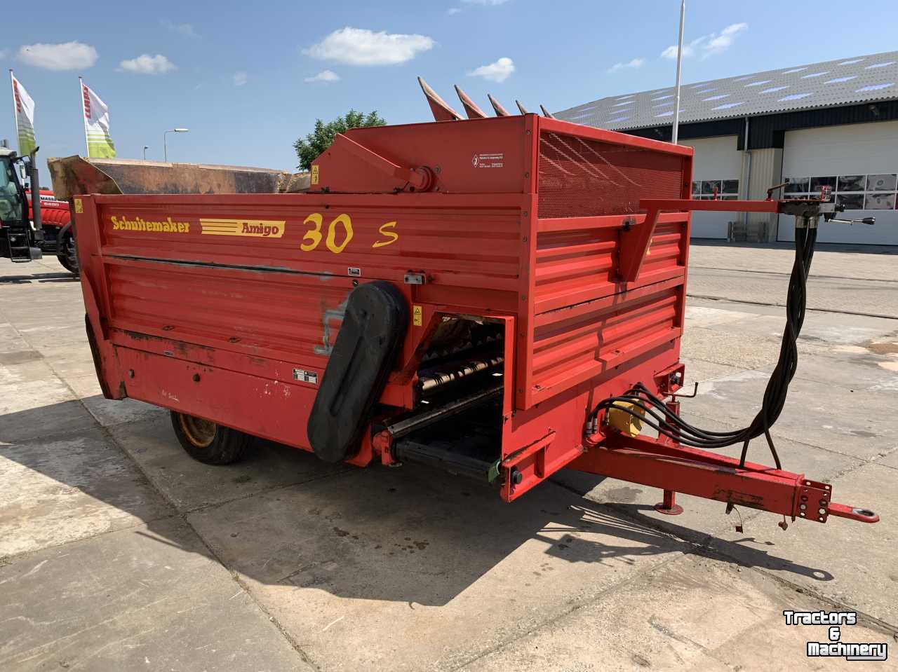 Silage-block distribution wagon Schuitemaker Amigo 30-S