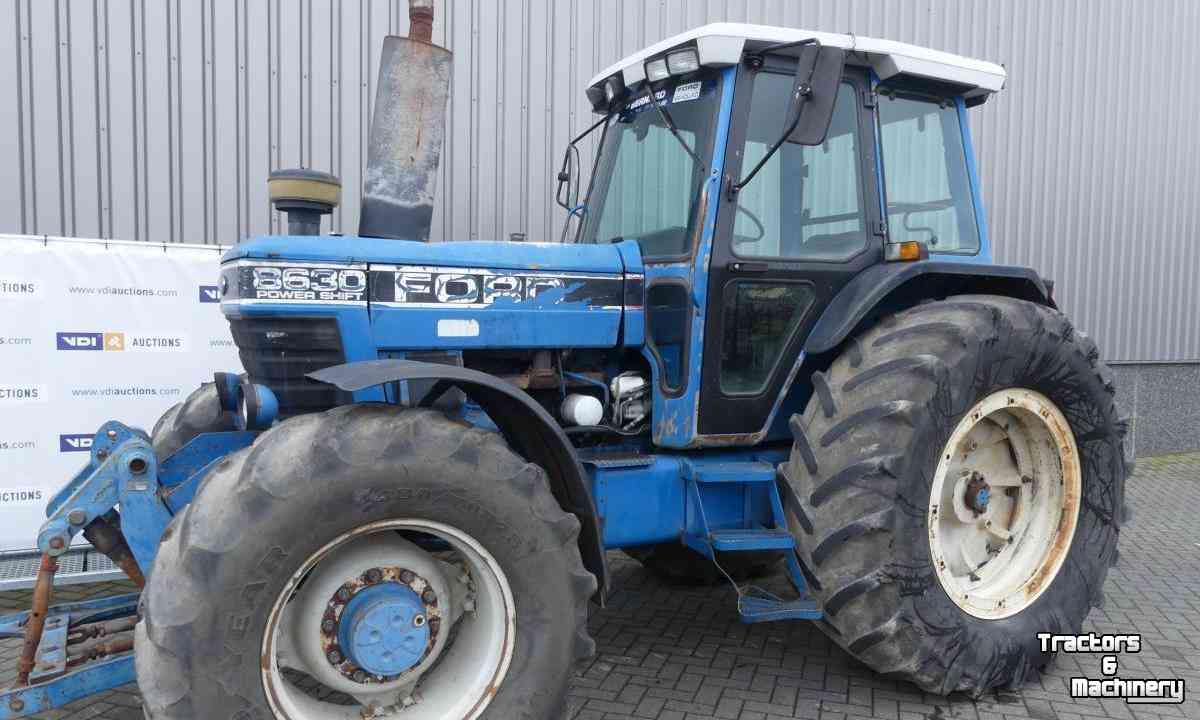 Tractors Ford 8630 4WD Powershift