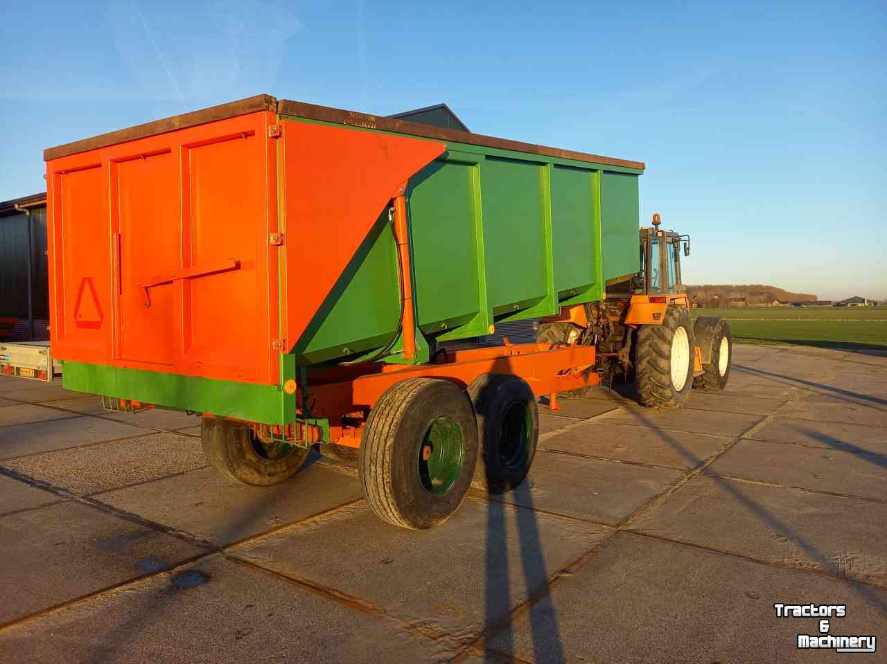 Dumptrailer  Kipper 14 Ton