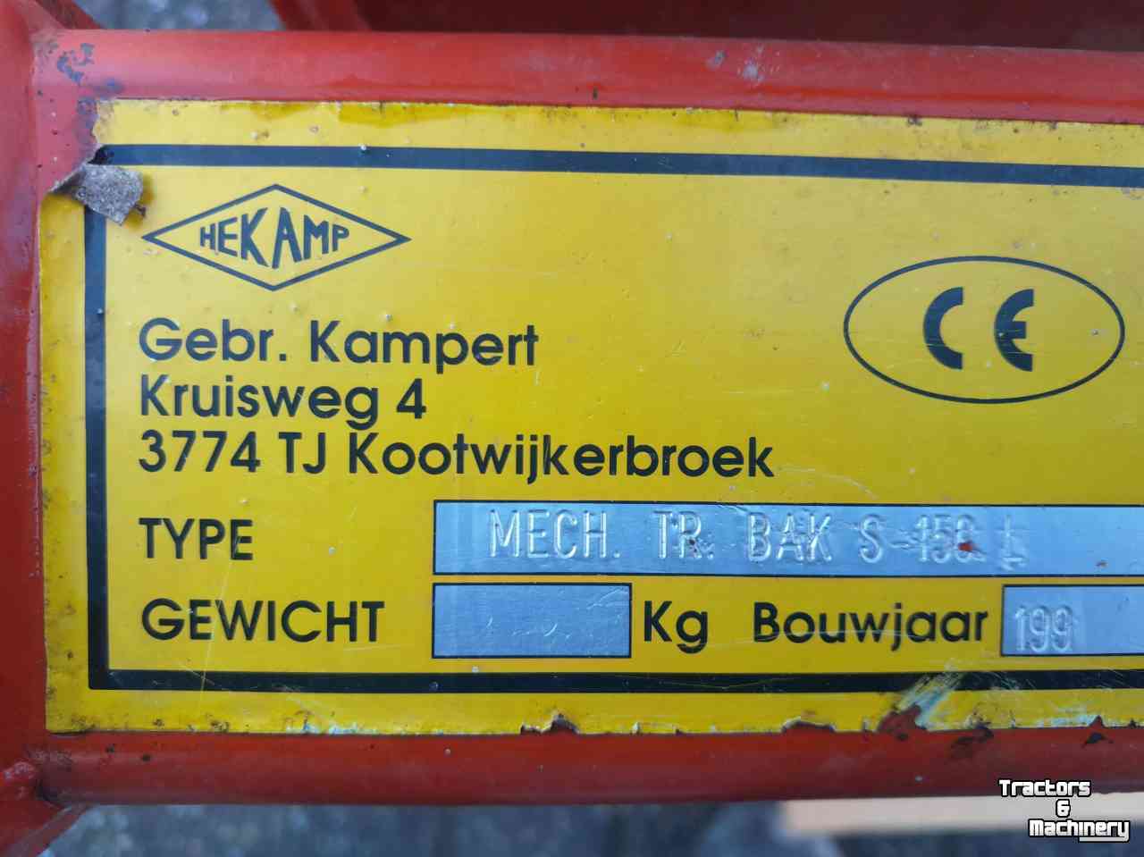 Tractor tipping boxes Hekamp grondbak