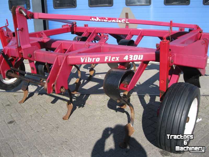 Cultivator Kongskilde Vibroflex 4300 stoppelcultivator