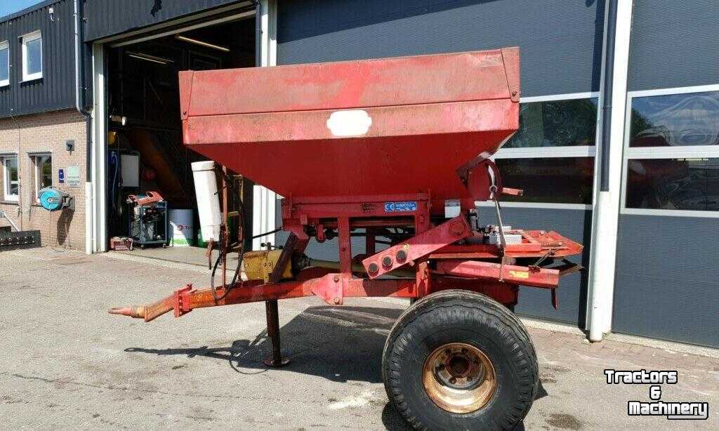 Fertilizer spreader Bredal B3H Kunstmeststrooier Fertilizer Spreader