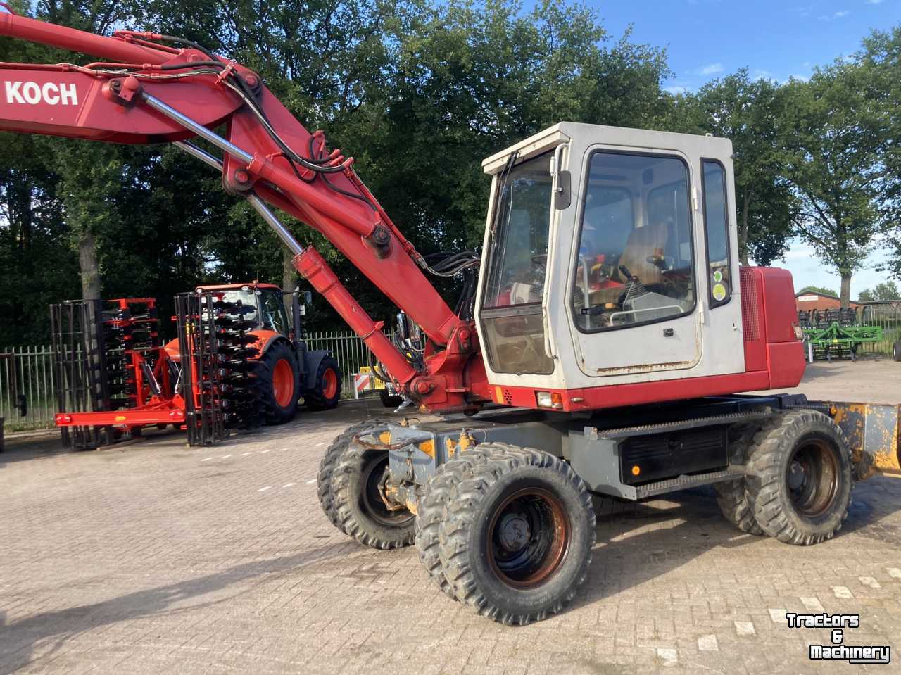 Excavator mobile Liebherr A310