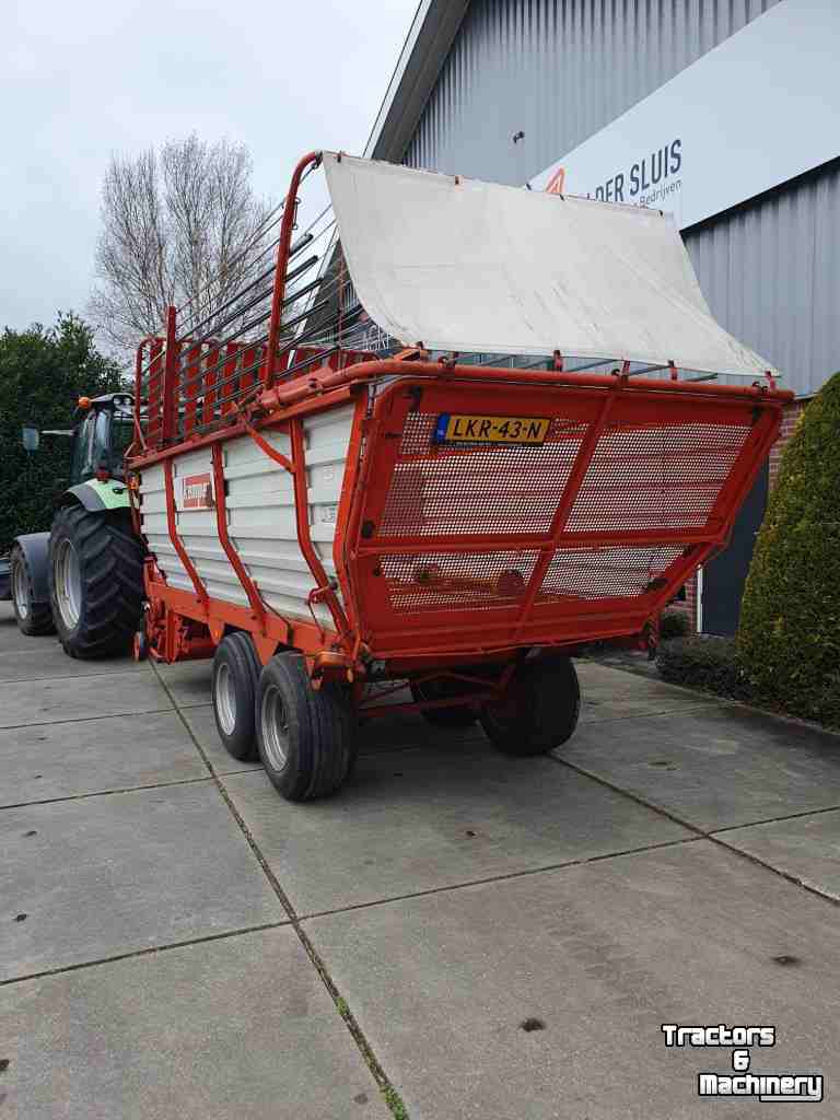 Self-loading wagon Kemper Ro-l 720 opraapwagen