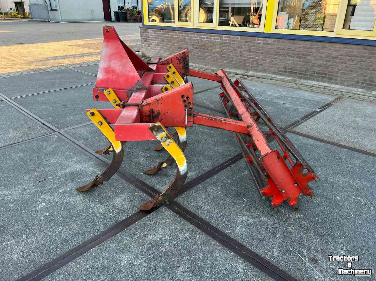 Cultivator Peecon 280 cultivator met rol