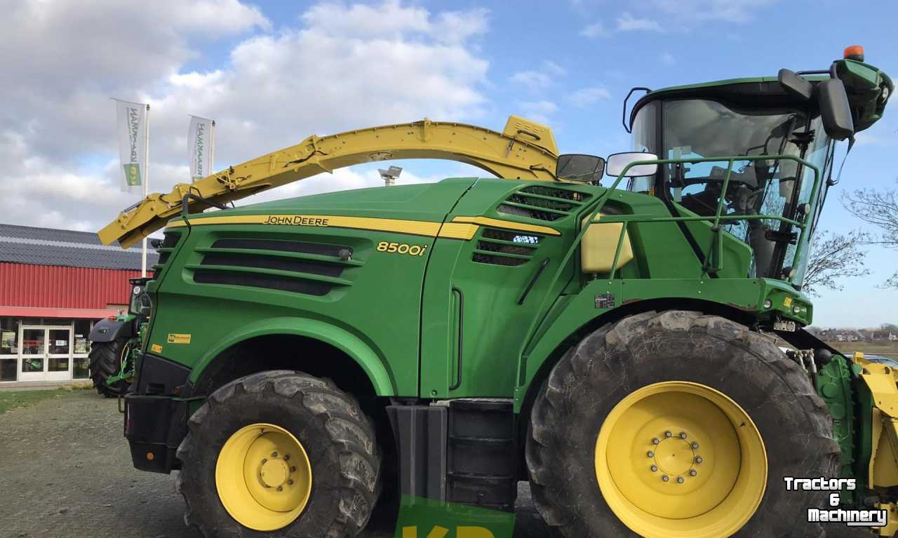 Forage-harvester John Deere 8500i Veldhakselaar Selfpropelled Forage Harvester