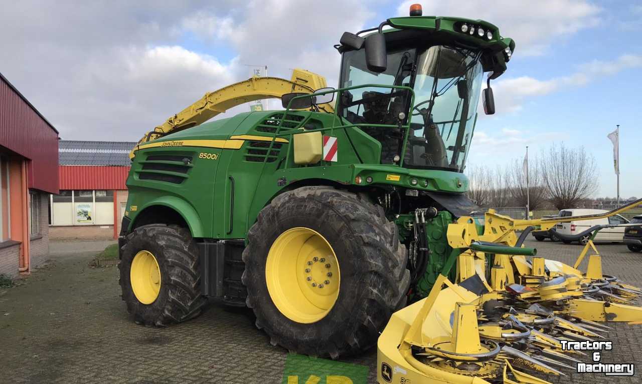 Forage-harvester John Deere 8500i Veldhakselaar Selfpropelled Forage Harvester