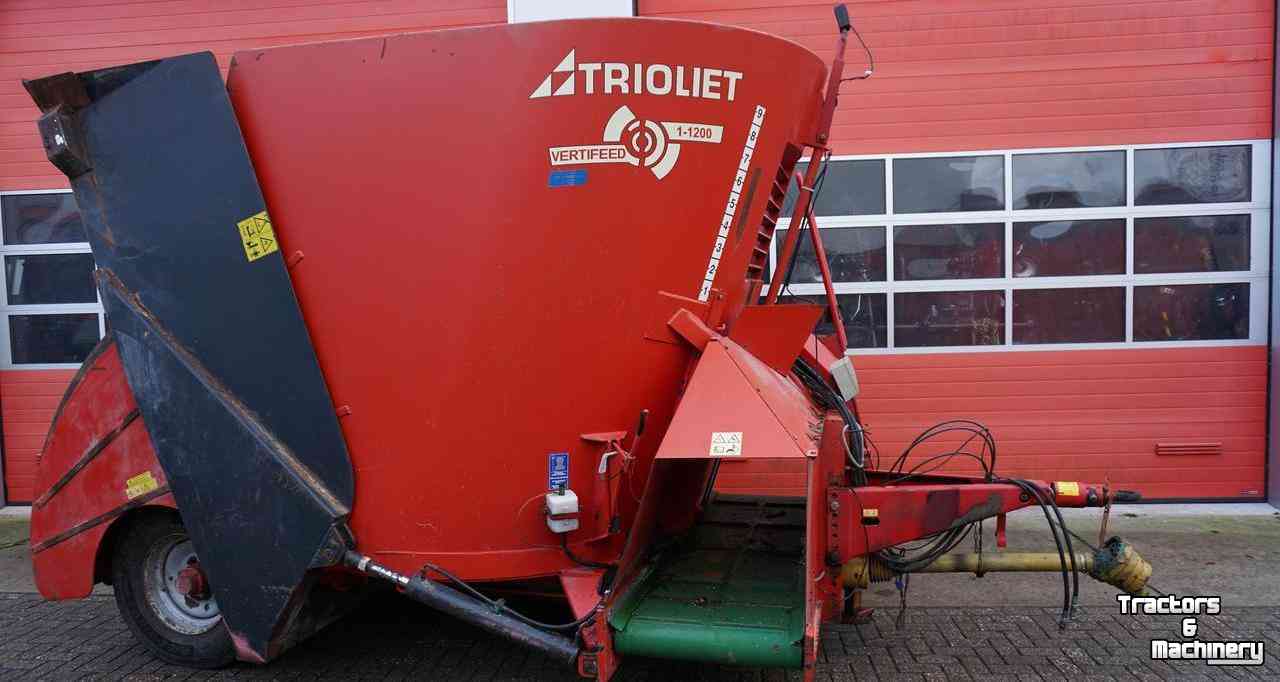 Vertical feed mixer Trioliet Vertifeed 1-1200 Verticale Voermengwagen