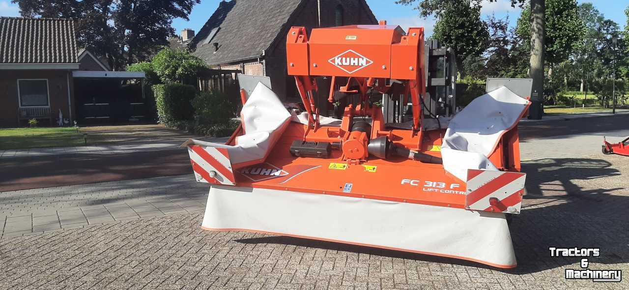 Mower Kuhn FC 313