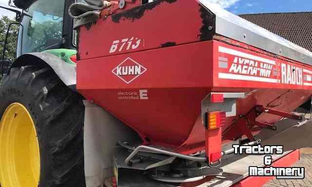 Fertilizer spreader Rauch Axera MW 1101 Kunstmeststrooier