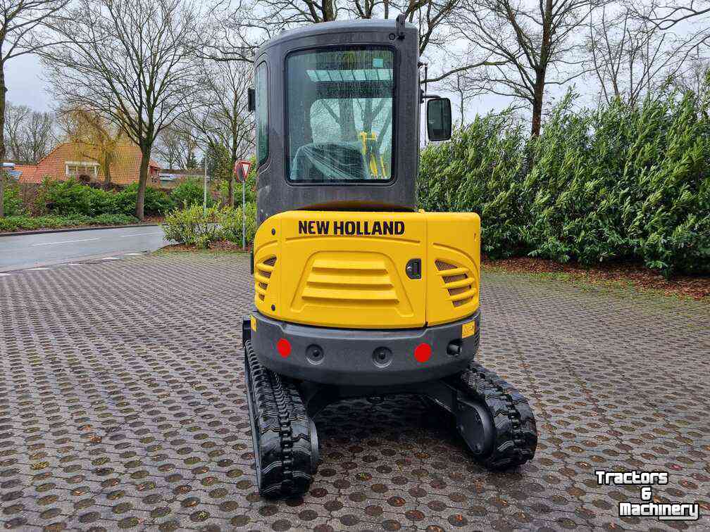 Mini-Excavator New Holland E62C minigraver / minikraan