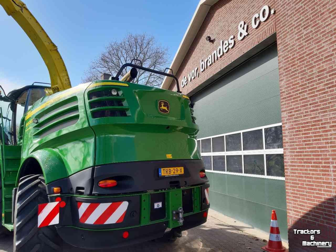 Forage-harvester John Deere 8400i 4wd Veldhakselaar Forage Harvester Feldhacksler