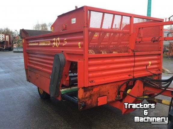 Silage-block distribution wagon Schuitemaker Amigo 30S Blokkendoseerwagen Blokkenwagen