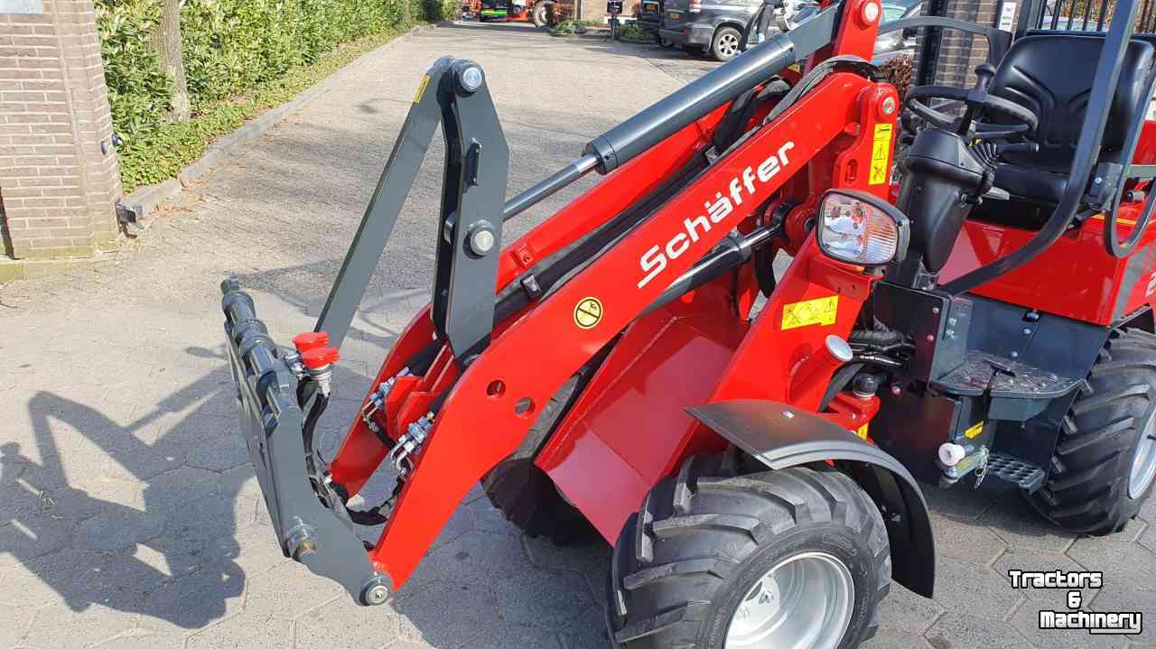 Wheelloader Schäffer 2028-2