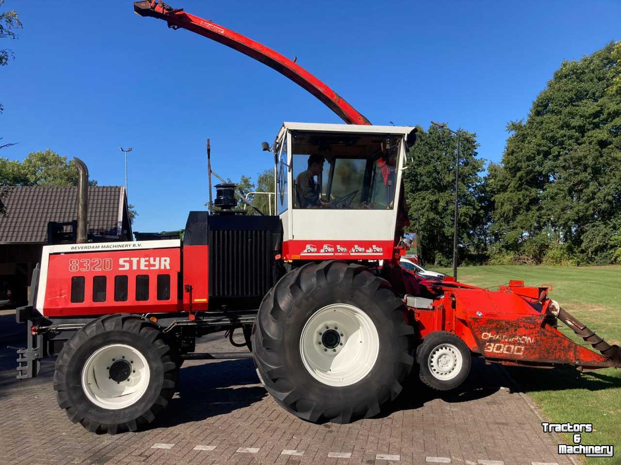 Forage-harvester Steyr 8320 Kemper Champion 3000