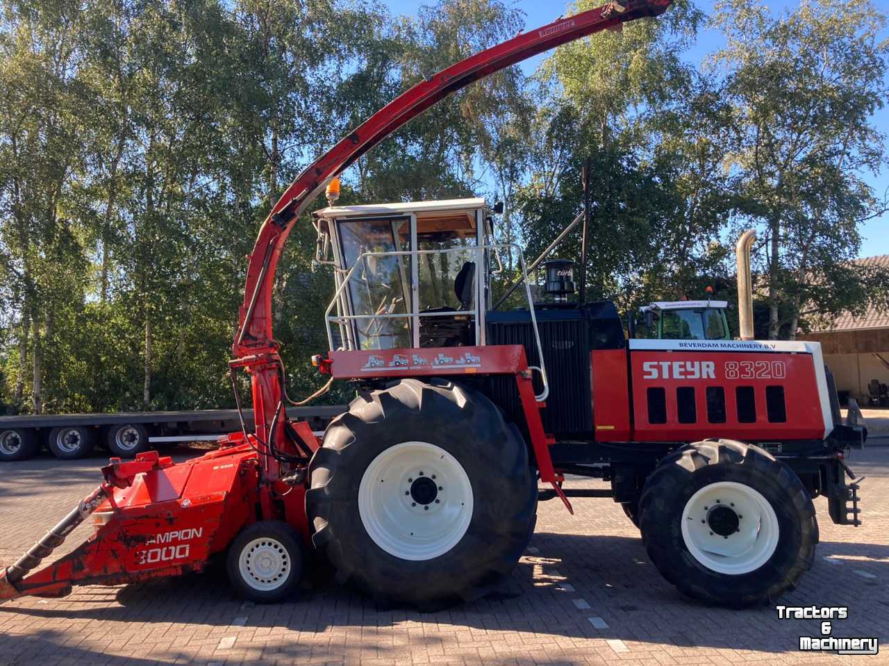 Forage-harvester Steyr 8320 Kemper Champion 3000