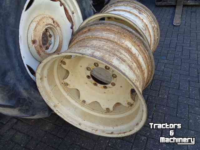 Wheels, Tyres, Rims & Dual spacers  20-34