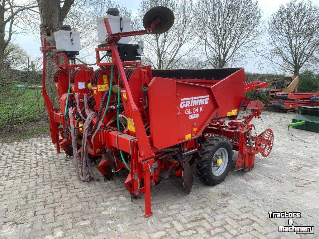 Potato planter Grimme GL34 Pootmachine Potato Planter Kartoffelleger