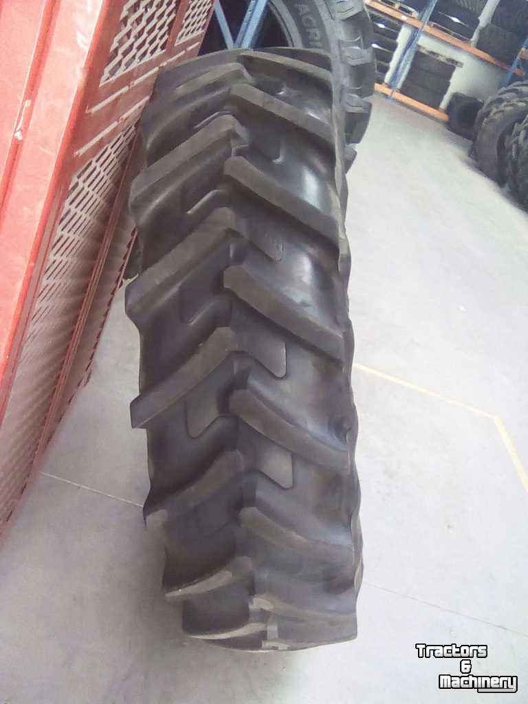 Wheels, Tyres, Rims & Dual spacers Michelin 380/85R30 Agribib