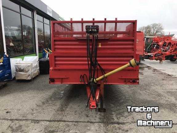 Silage-block distribution wagon Schuitemaker Amigo 30S