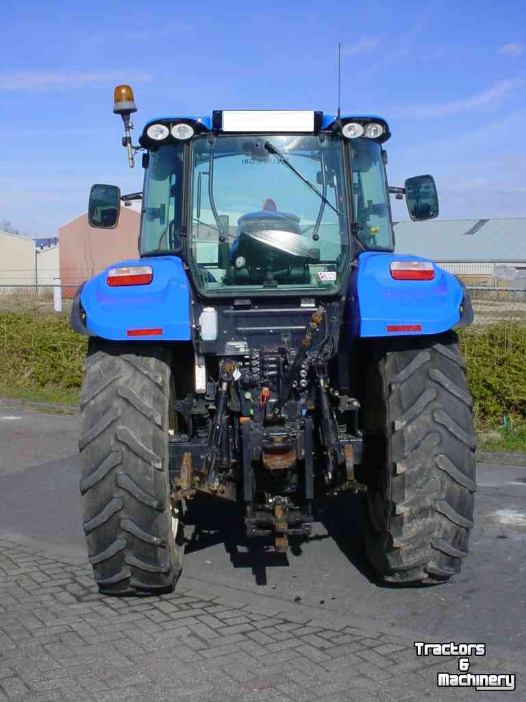 Tractors New Holland T5.105