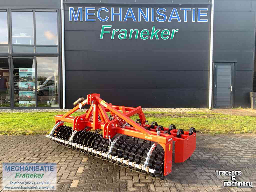 Seedbed combination Evers Evers konik 20-300 zaaibedcombinatie frontuitvoering