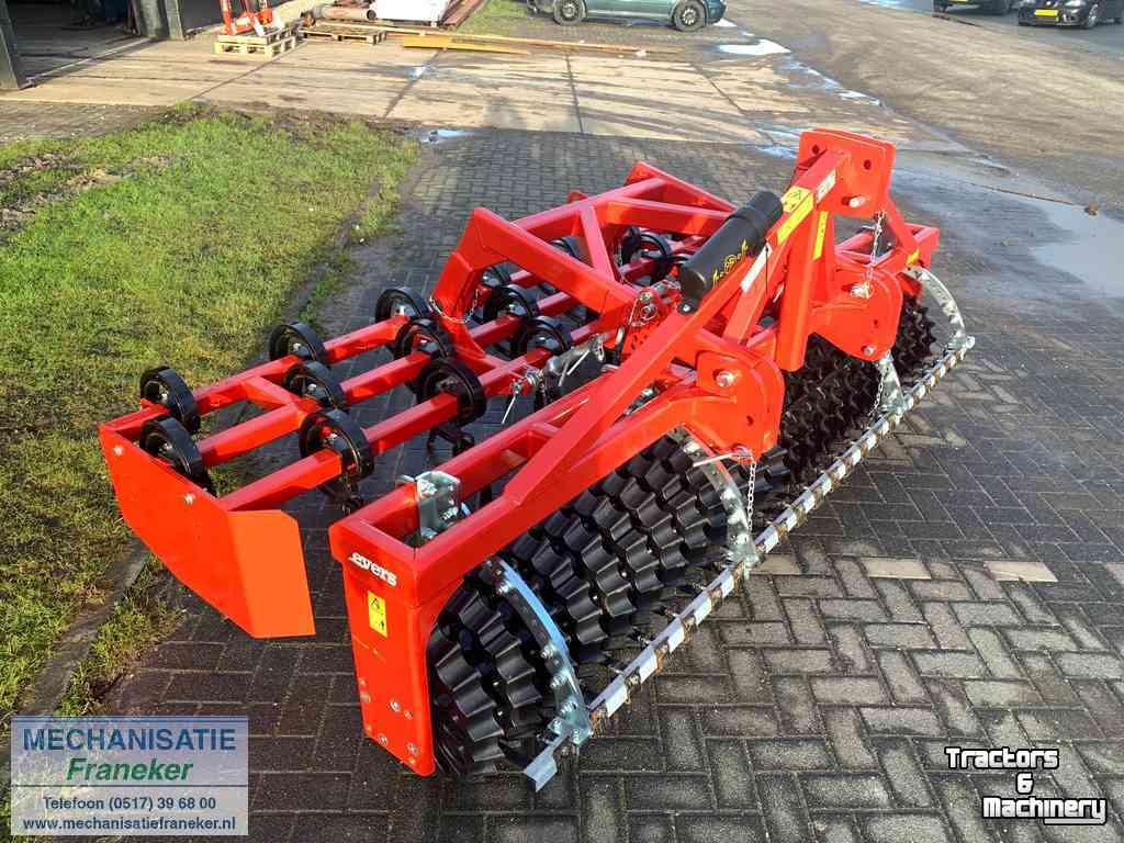 Seedbed combination Evers Evers konik 20-300 zaaibedcombinatie frontuitvoering