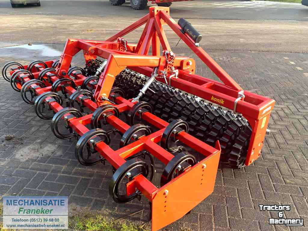 Seedbed combination Evers Evers konik 20-300 zaaibedcombinatie frontuitvoering