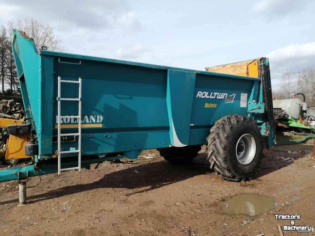 Manure spreader Rolland RT165  Mestwagen