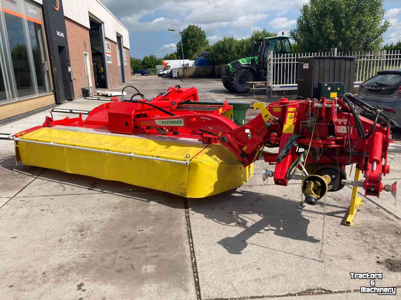 Mower Pottinger DEMO Novacat 301 Alpha Motion ED PRO & Novacat 302 ED + Maaiband