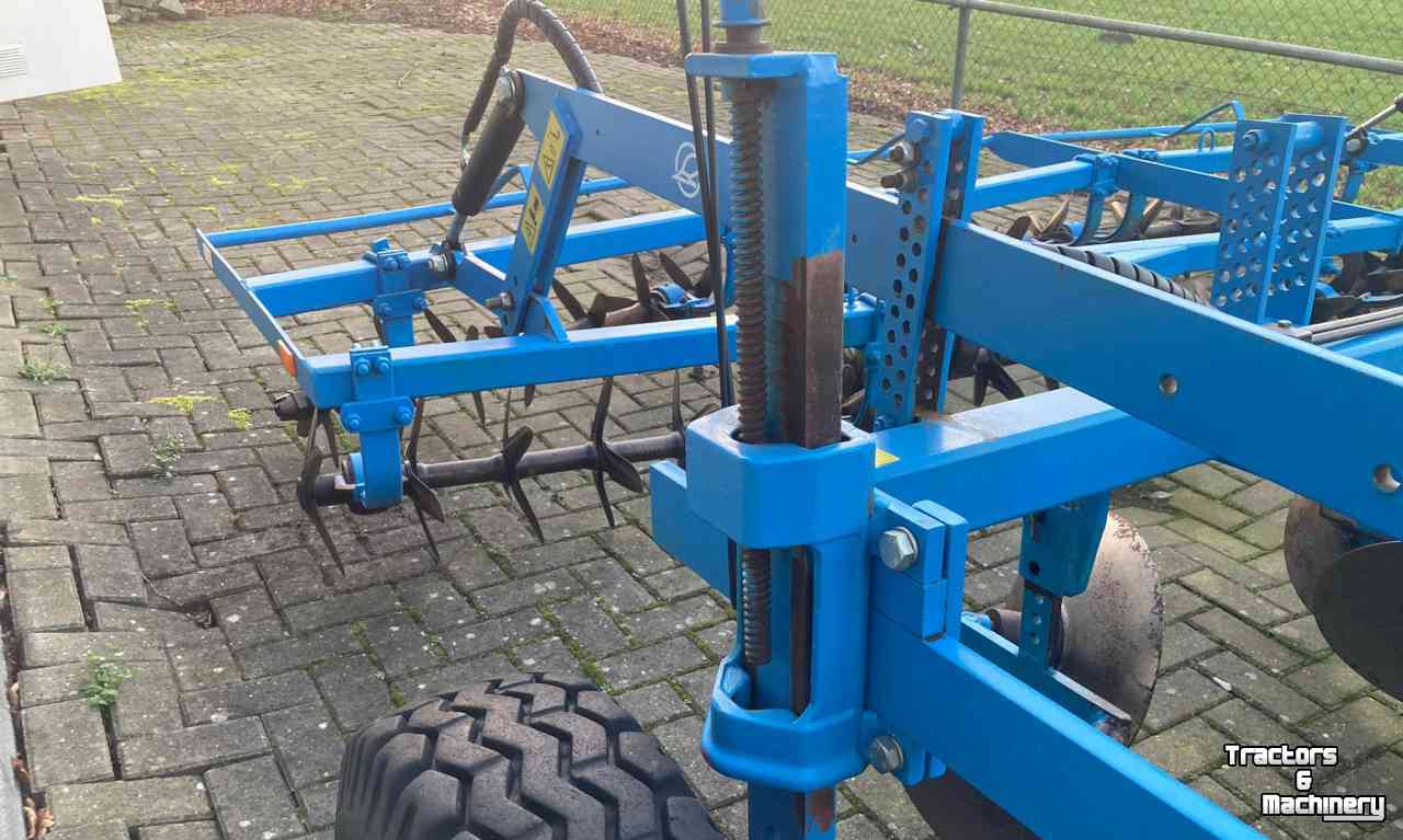 Cultivator Lemken Smaragd 90 - 380 Cultivator